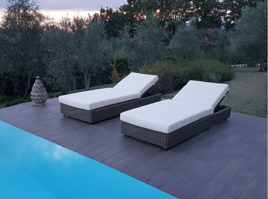 Lettino per resort e centri benessere