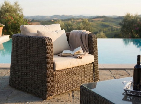 Poltrona con seduta ampia da giardino con cuscini sfoderabili