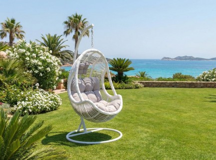 Seduta sospesa da esterno di design bianca