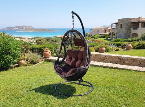 Poltrona sospesa di design con intreccio particolare