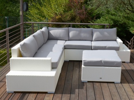 Salotto componibile per esterno in fibra sintetica bianca