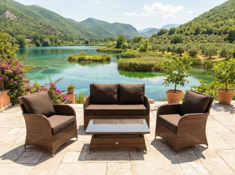 Salottino per esterno di design in stile classico