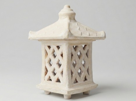 Lanterna artigianale in terracotta colore bianco
