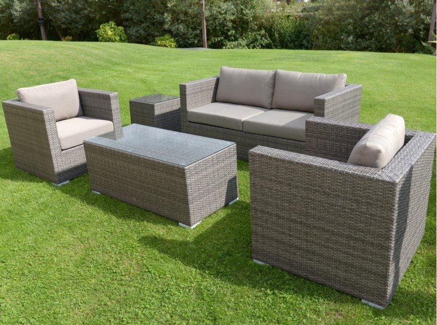 Salotto da giardino con intreccio in rattan sintetico di colore grigio