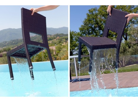 Sedie da esterno impilabili in rattan scuro