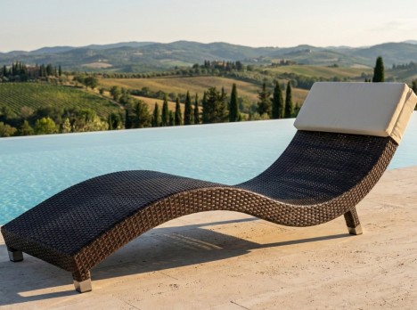 Lettino da esterno di design per piscina