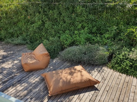 Cuscino gigante per esterni con imbottitura morbida