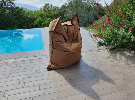 Maxi cuscino da esterno in tessuto per relax all'aperto