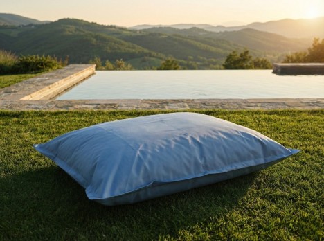 Cuscino gigante per esterni con imbottitura morbida e tessuto avio