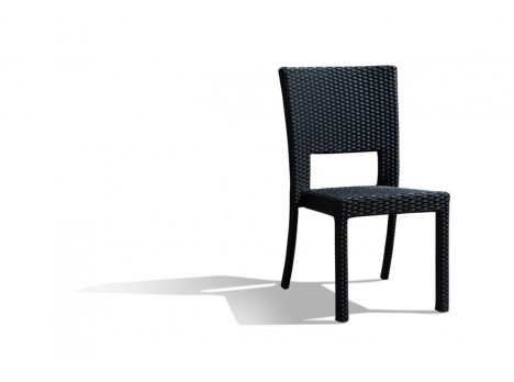 Sedia impilabile in rattan sintetico per esterno